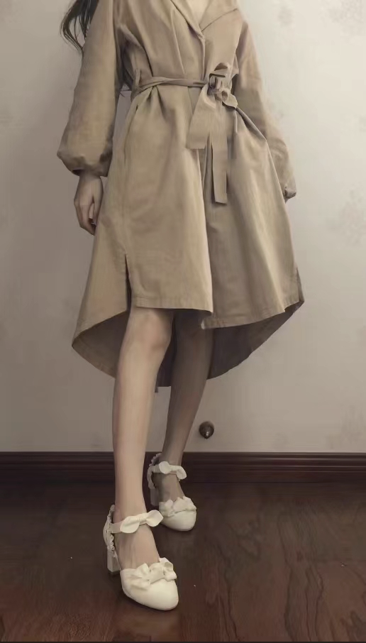 丝袜or光腿,哪种才是女性力绝杀?