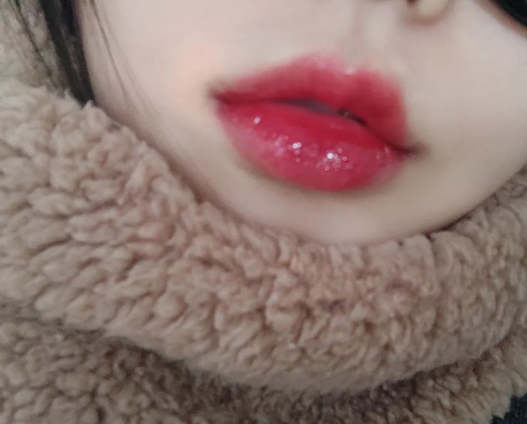这组靓女嘴唇大赏,看完我瘫了