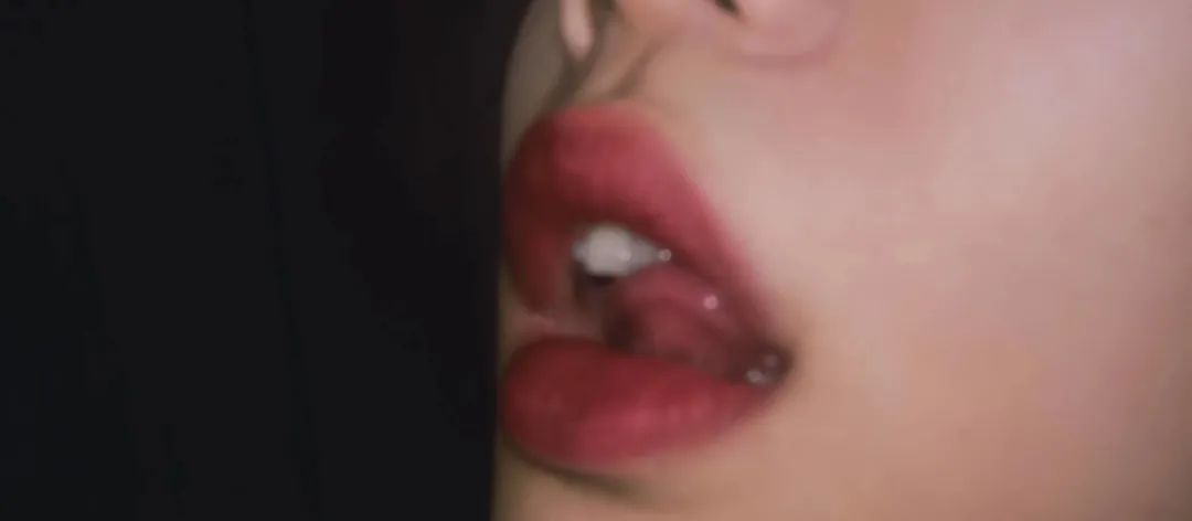 这组靓女嘴唇大赏,看完我瘫了