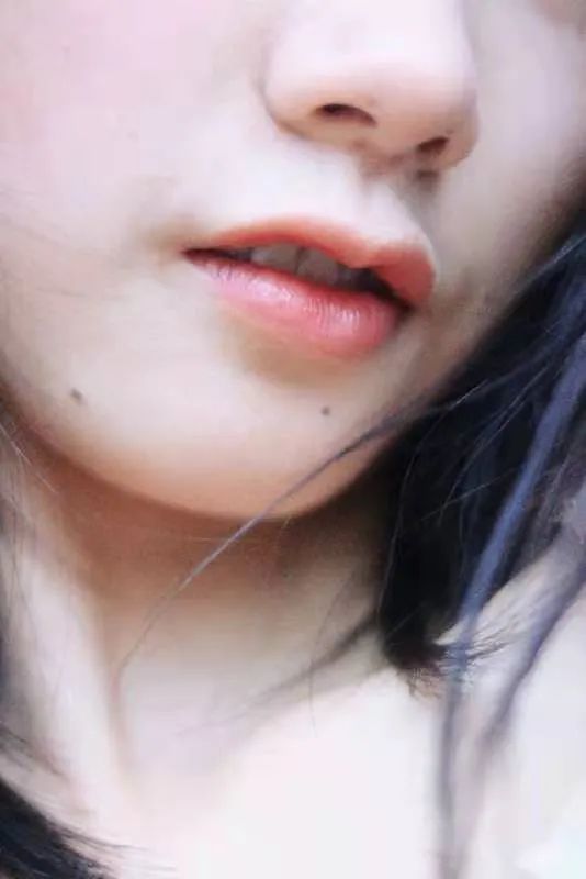 这组靓女嘴唇大赏,看完我瘫了