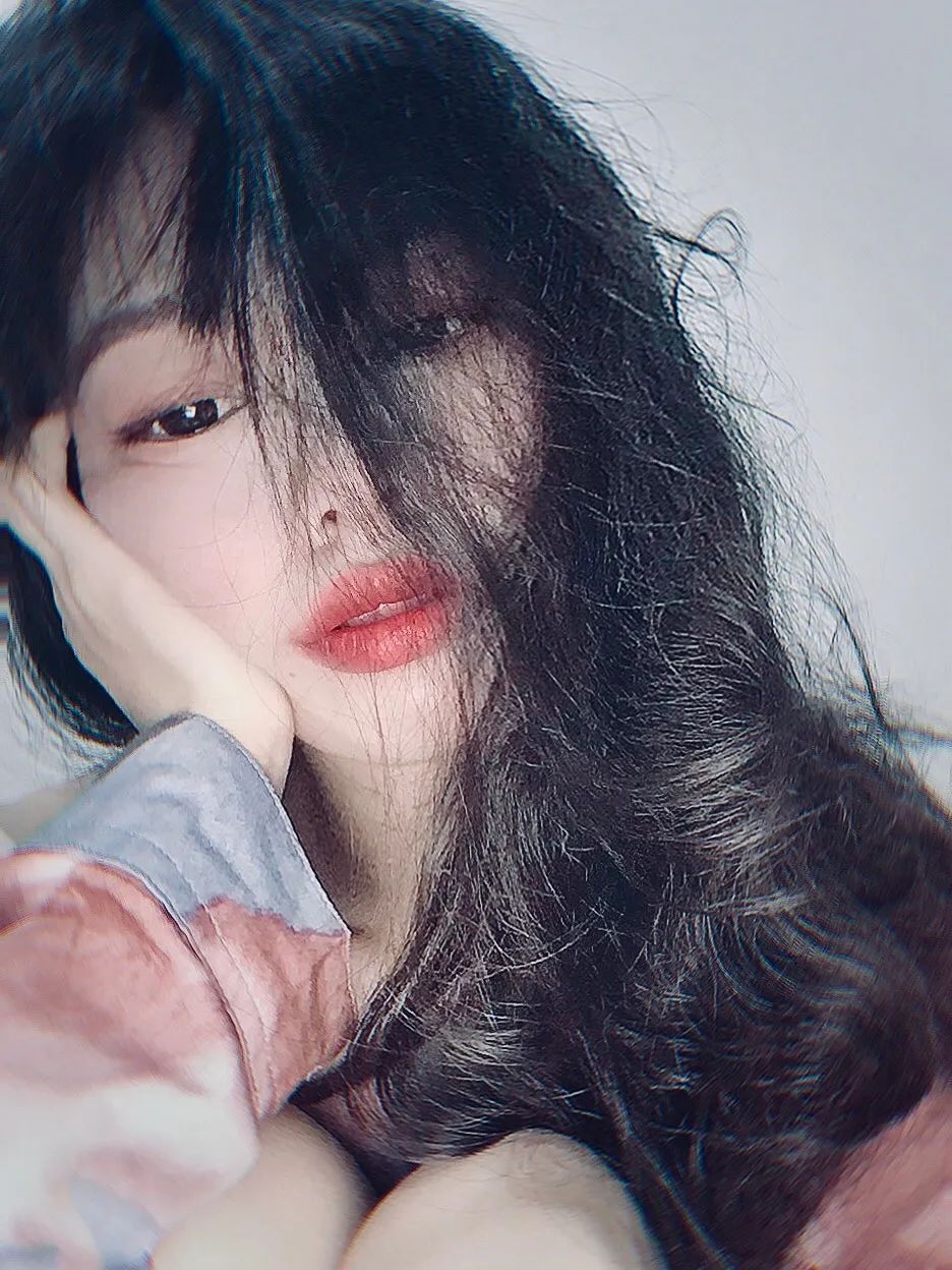 这组靓女嘴唇大赏,看完我瘫了