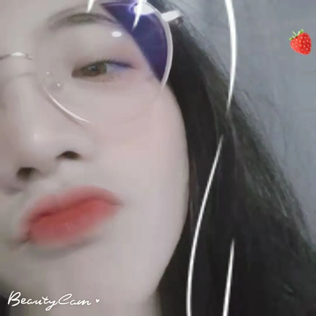 这组靓女嘴唇大赏,看完我瘫了